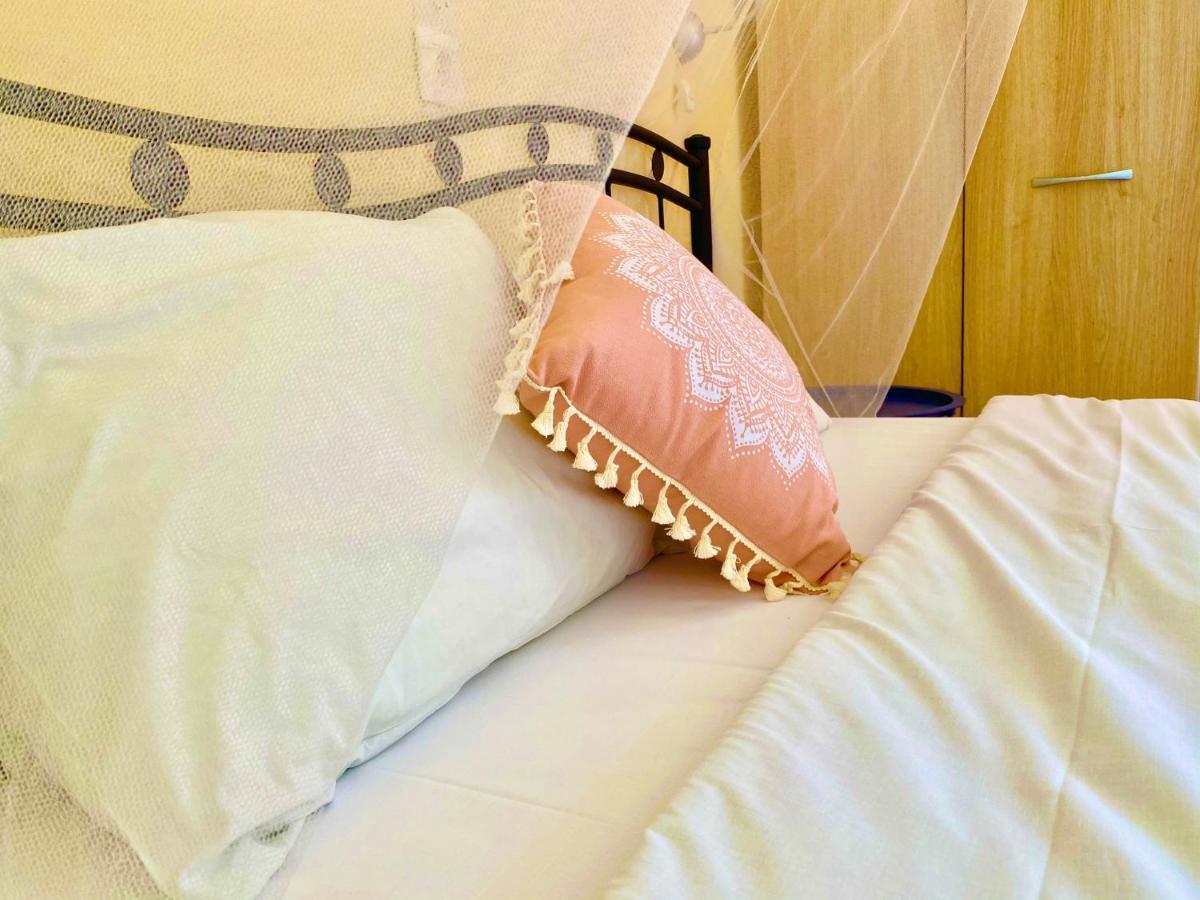 Aparthotel Avra Budget